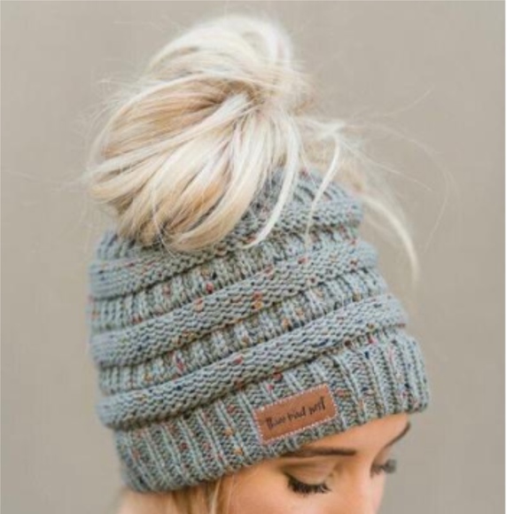 Three Bird Nest Accessories - 🆕 LAST 1: Grey Messy Bun Confetti Beanie